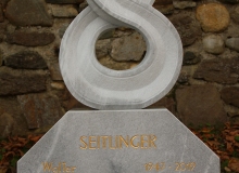 S.Grabstein-1-